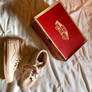 Dusty Pink Vans SK8-Hi’s